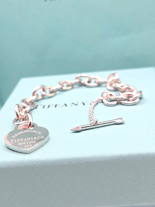 Arrow Heart Pendant Bracelet