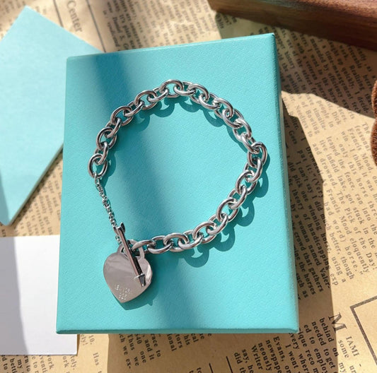 Love Heart & Arrow Cupid Bracelet