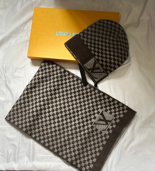 Grey & Black Hat & Scarf Gift Set