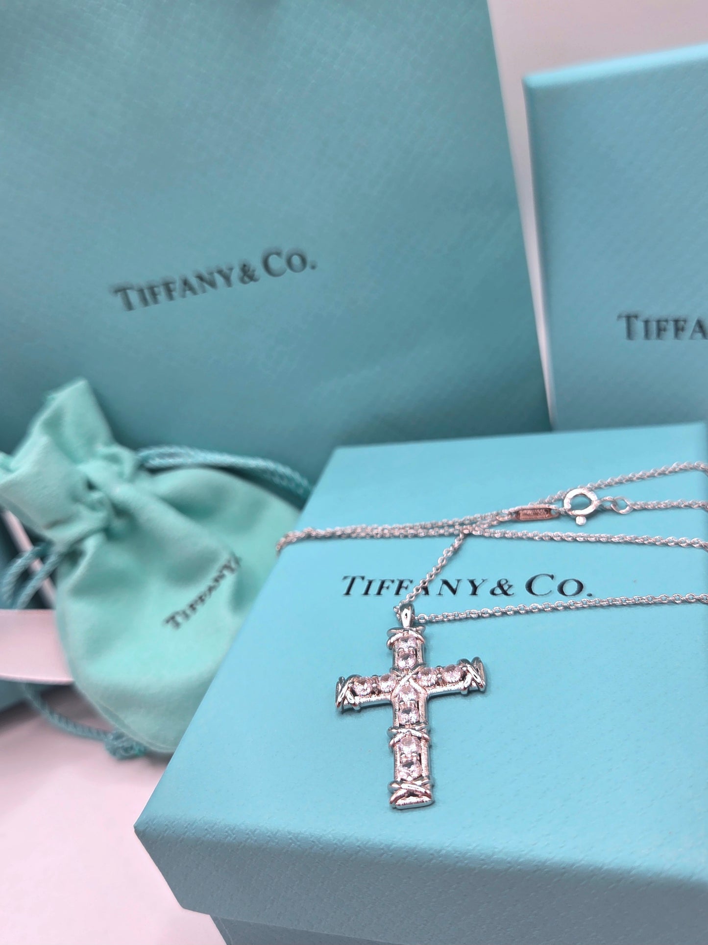 Cross Mesh Necklace 18"