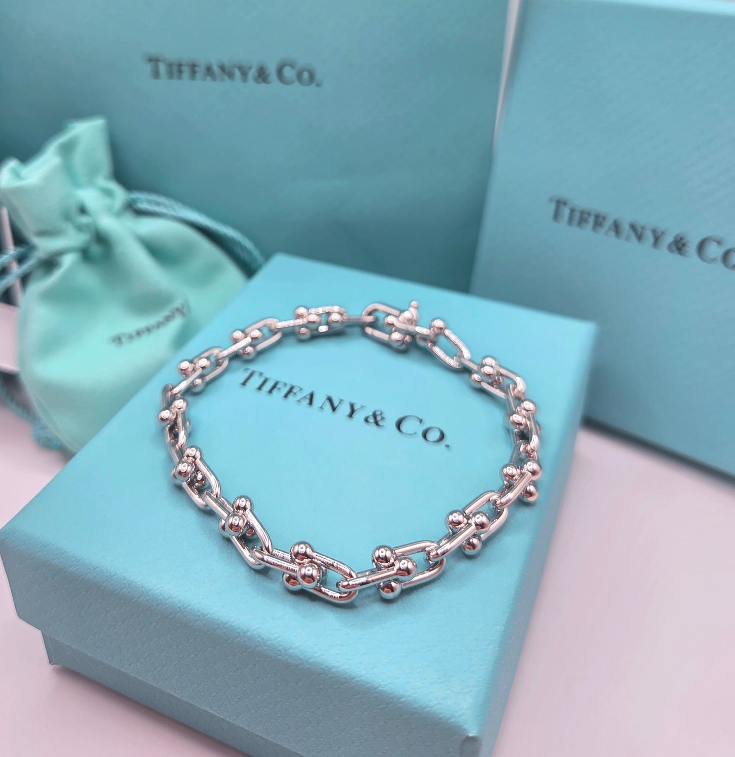 Elegant Chain Link Bracelet